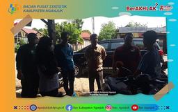 Supervisi Kegiatan Regsosek 2022 di Desa Pace Kulon, Pace oleh Tim BPS Provinsi